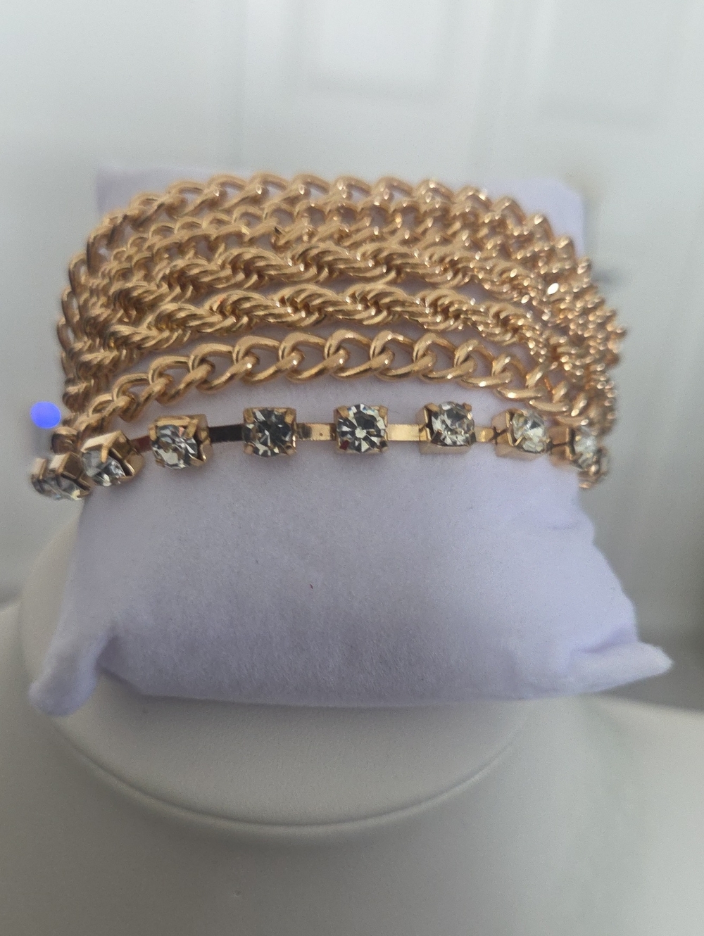 Paparazzi Executive Extravagance Gold Bracelet NWT